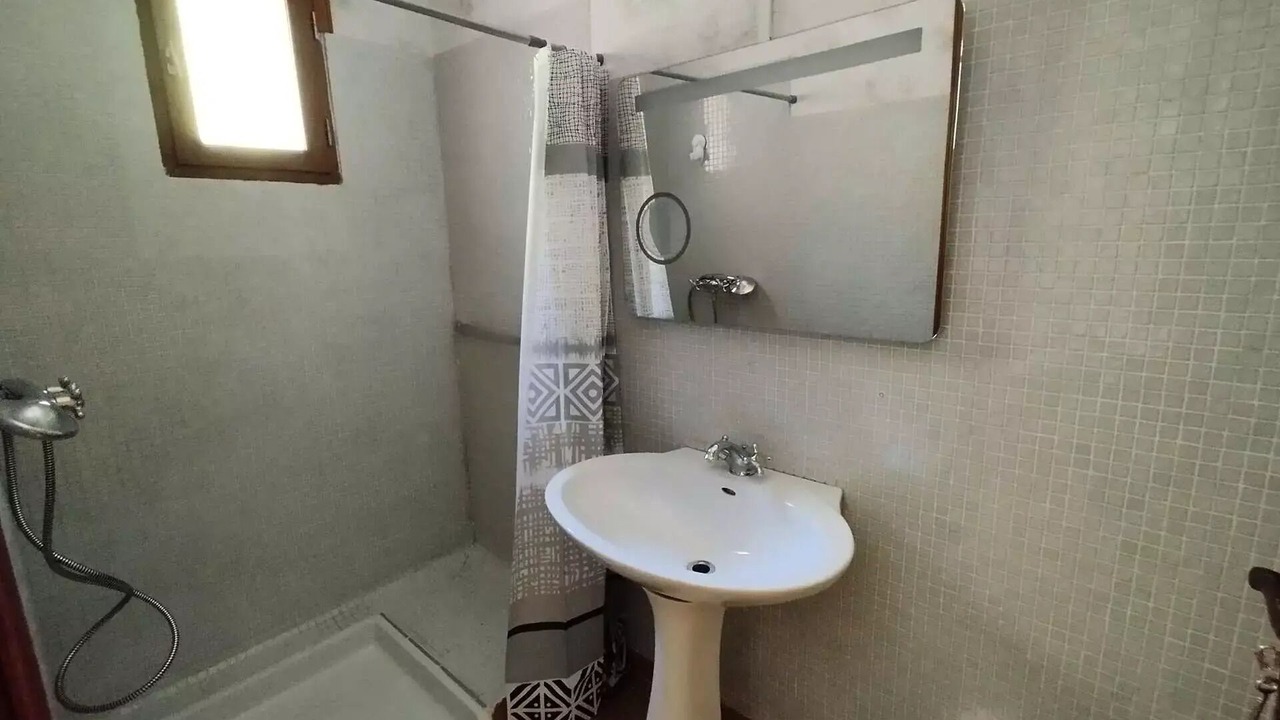 Photo of Bathroom in Millas