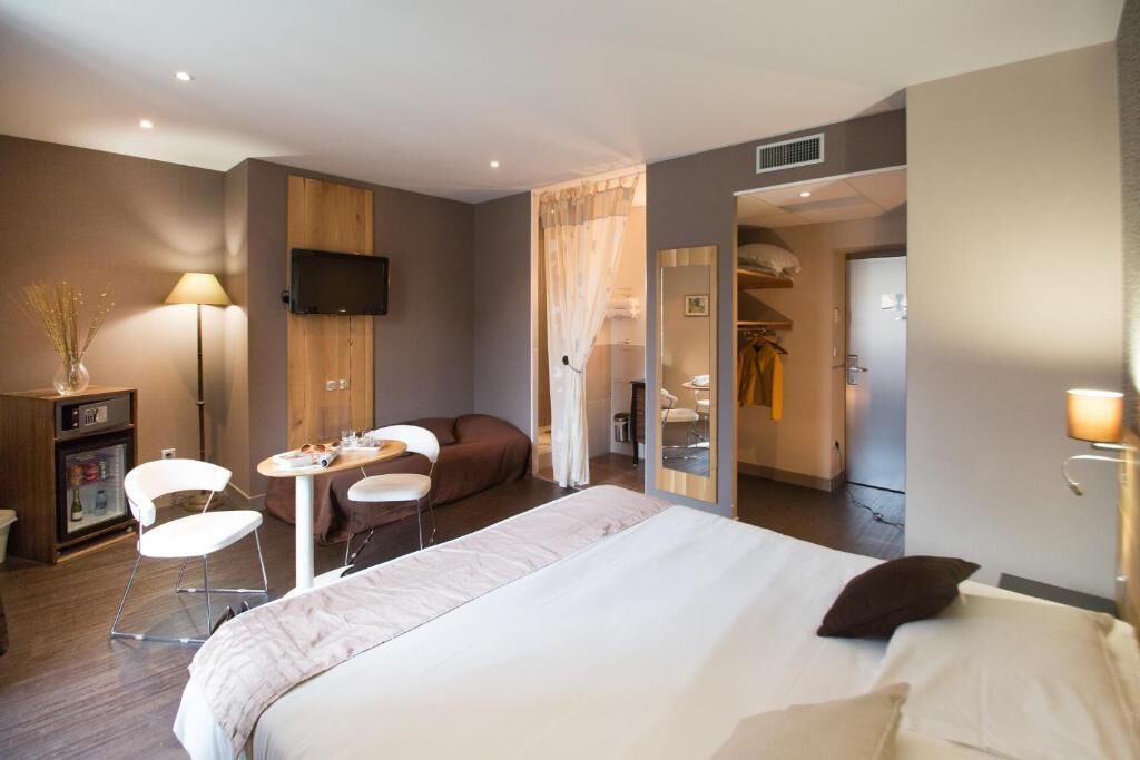 Photo of Bedroom in Beaulieu-sur-Dordogne