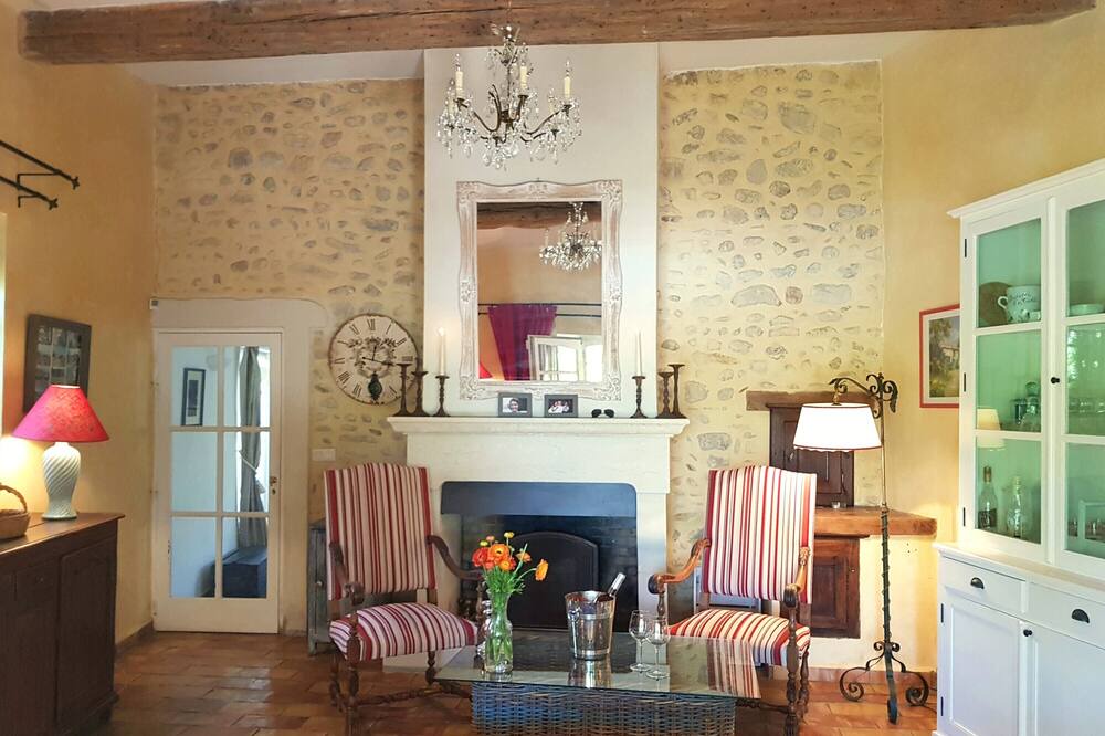 Photo of Livingroom in Seguret
