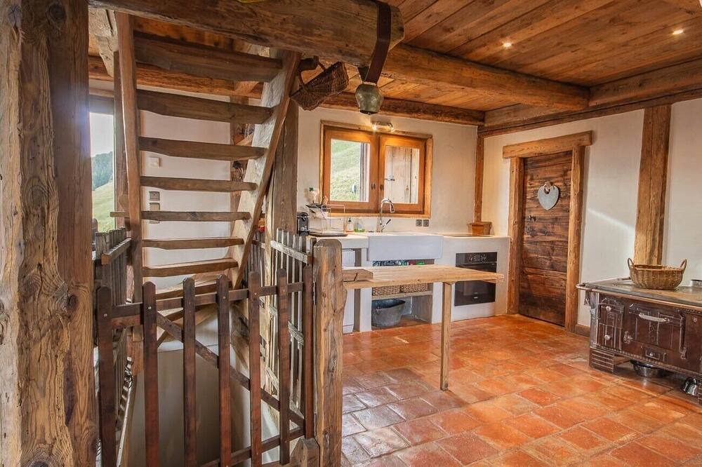 Photo of Kitchen in Bisanne 1500