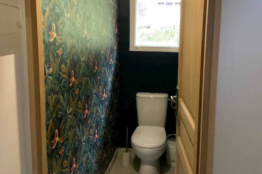 Photo of Bathroom in Saint-Michel-de-Maurienne