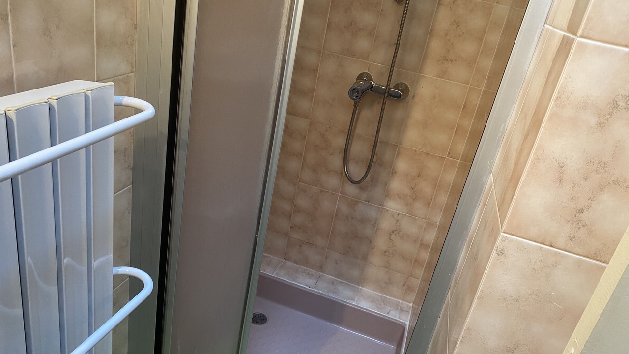 Photo of Bathroom in Chaudes-Aigues