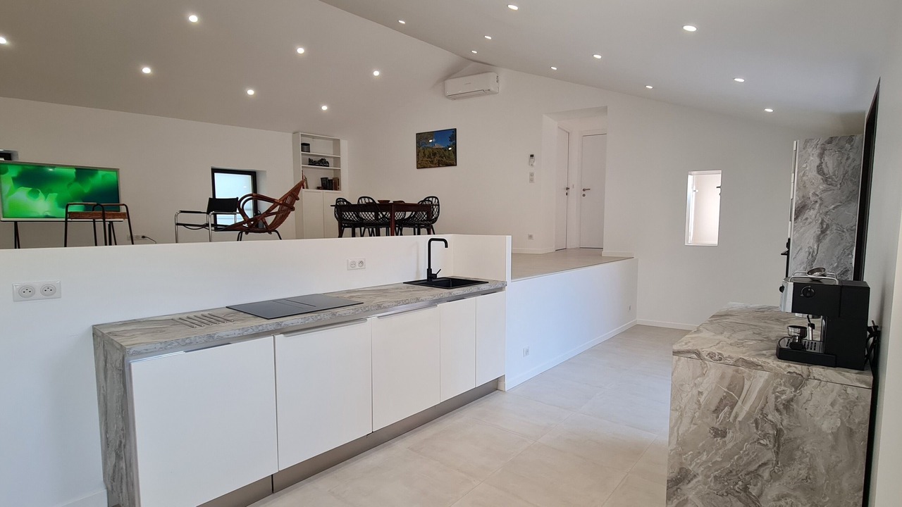 Photo of Livingroom in Beaurecueil