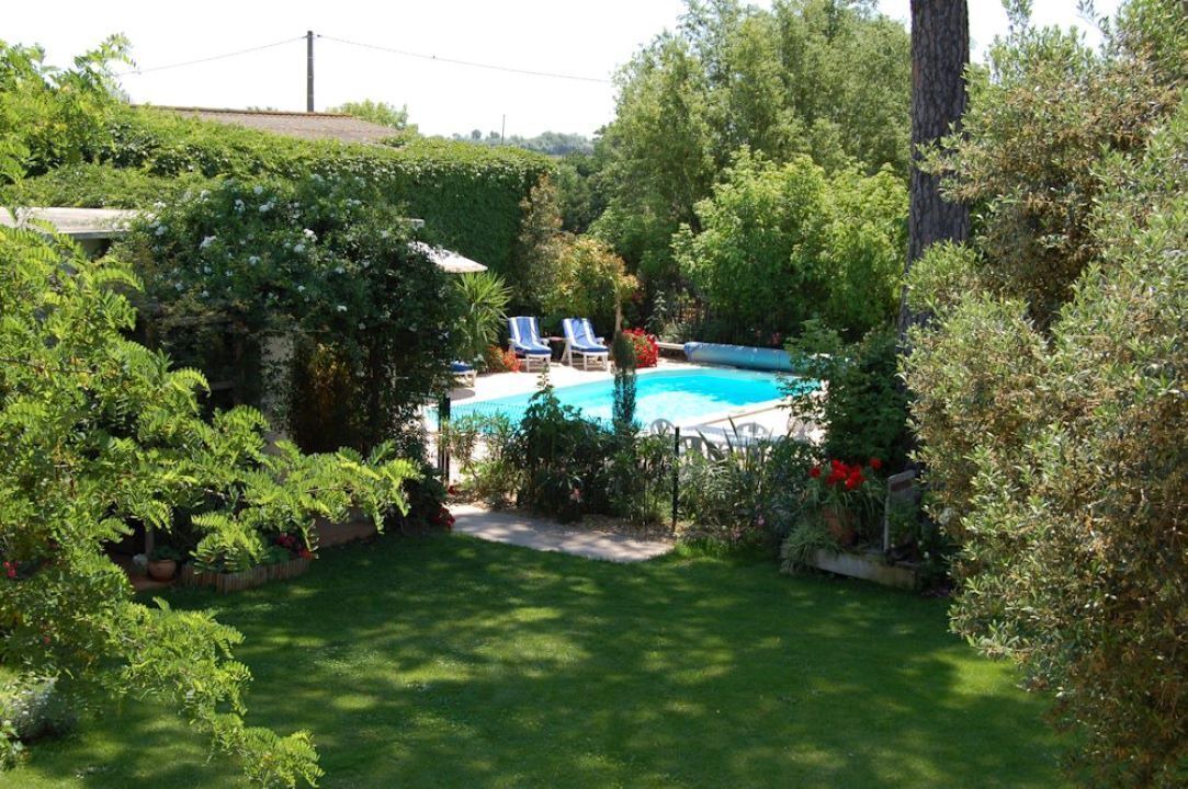 Photo of Outdoor in Saint-Laurent-d'Aigouze