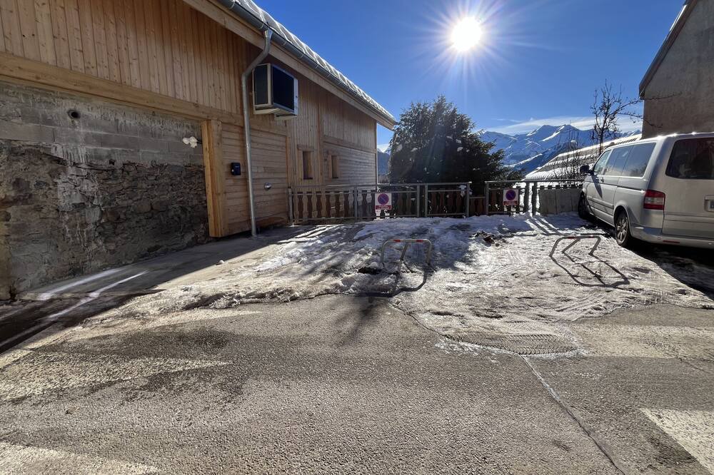 Photo of Outdoor in Huez-en-Oisans