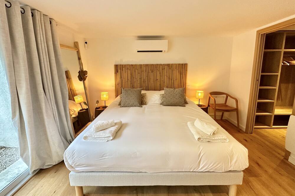 Photo of Bedroom in Fuveau