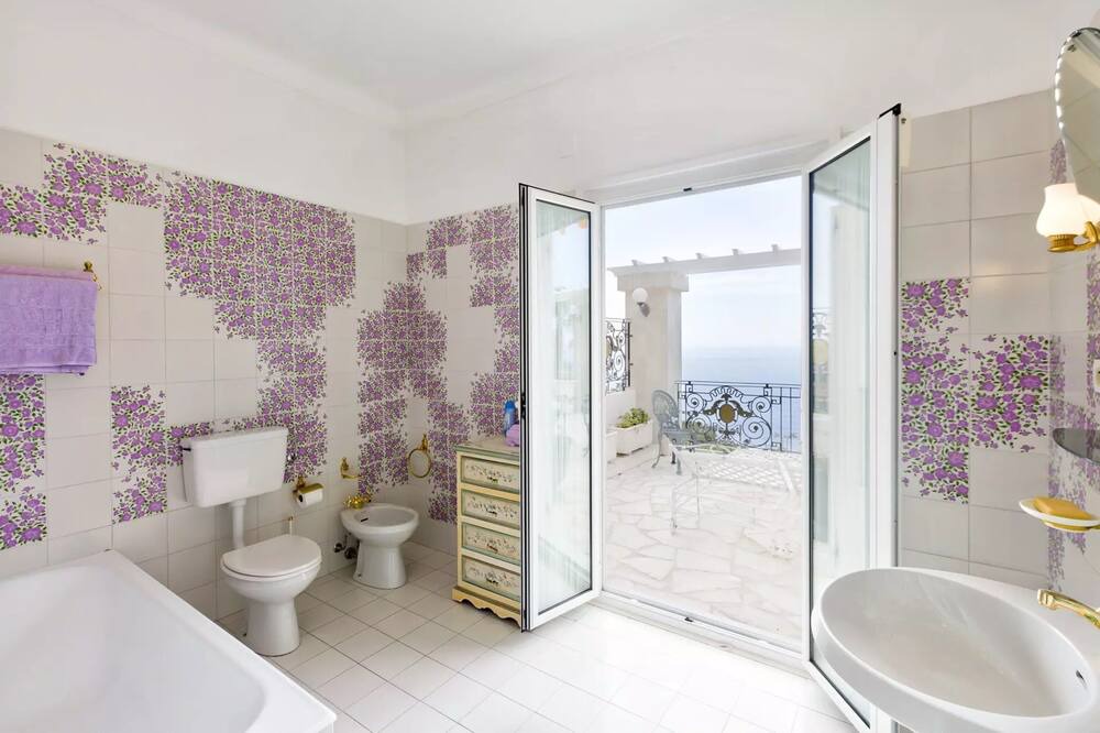 Photo of Bathroom in Cap d'Ail