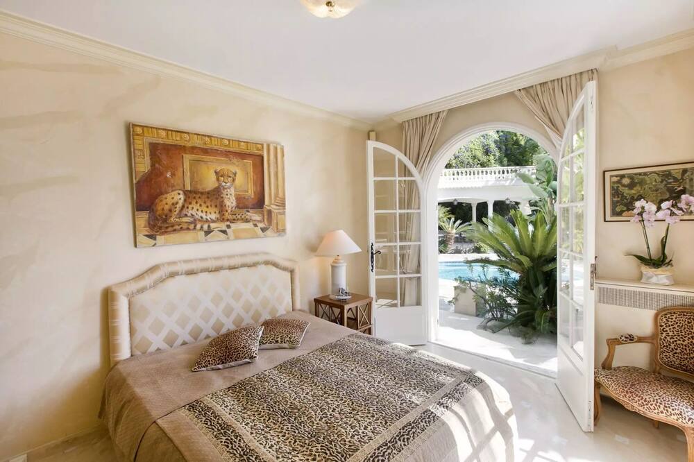Photo of Bedroom in Cap d'Ail