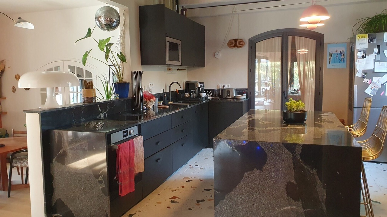 Photo of Kitchen in Chateauneuf-le-Rouge