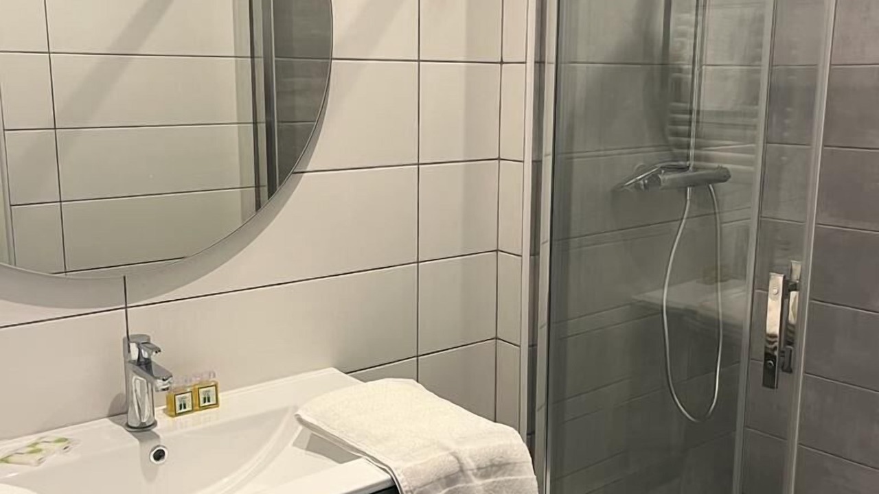 Photo of Bathroom in Saint-Flour