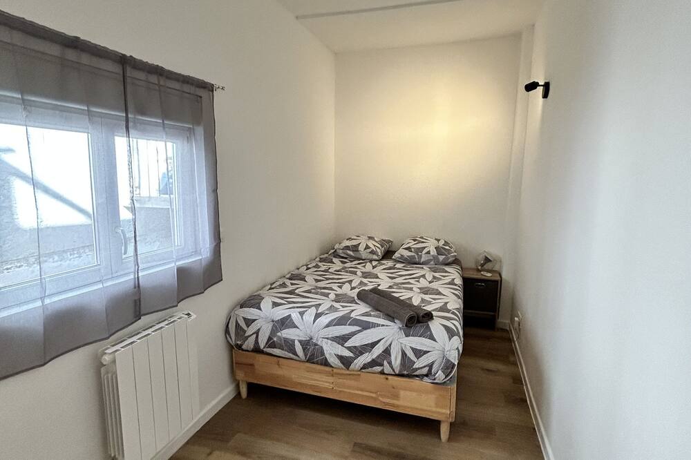 Photo of Bedroom in Lunel