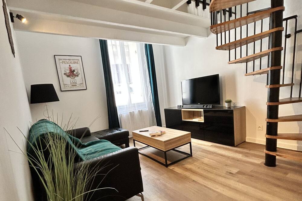 Photo of Livingroom in Lunel
