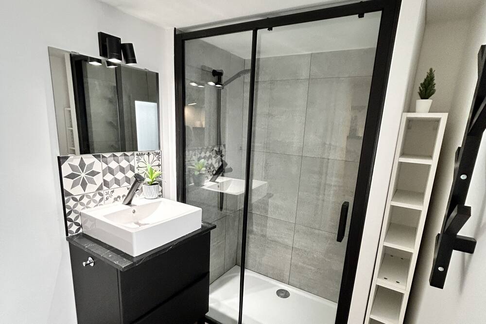 Photo of Bedroom in Lunel