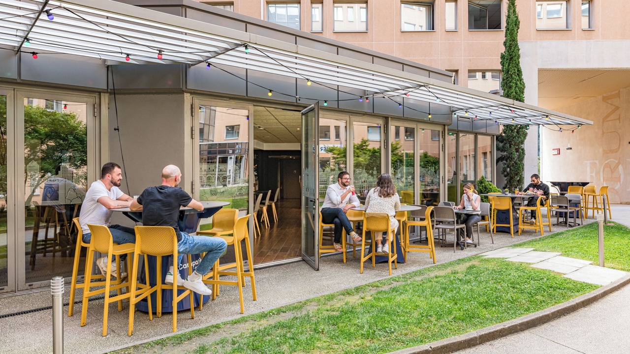 Photo of Patio Balcony in Villette Gare