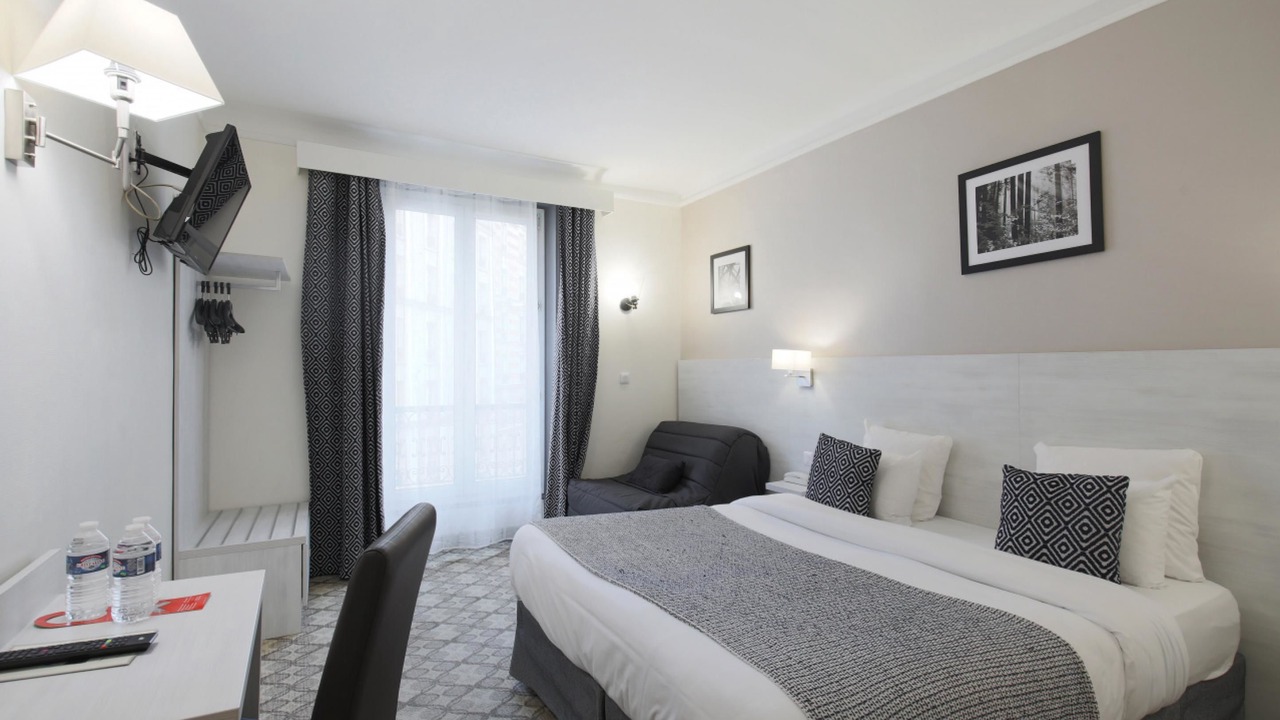 Photo of Bedroom in Quartier de la Salpetriere