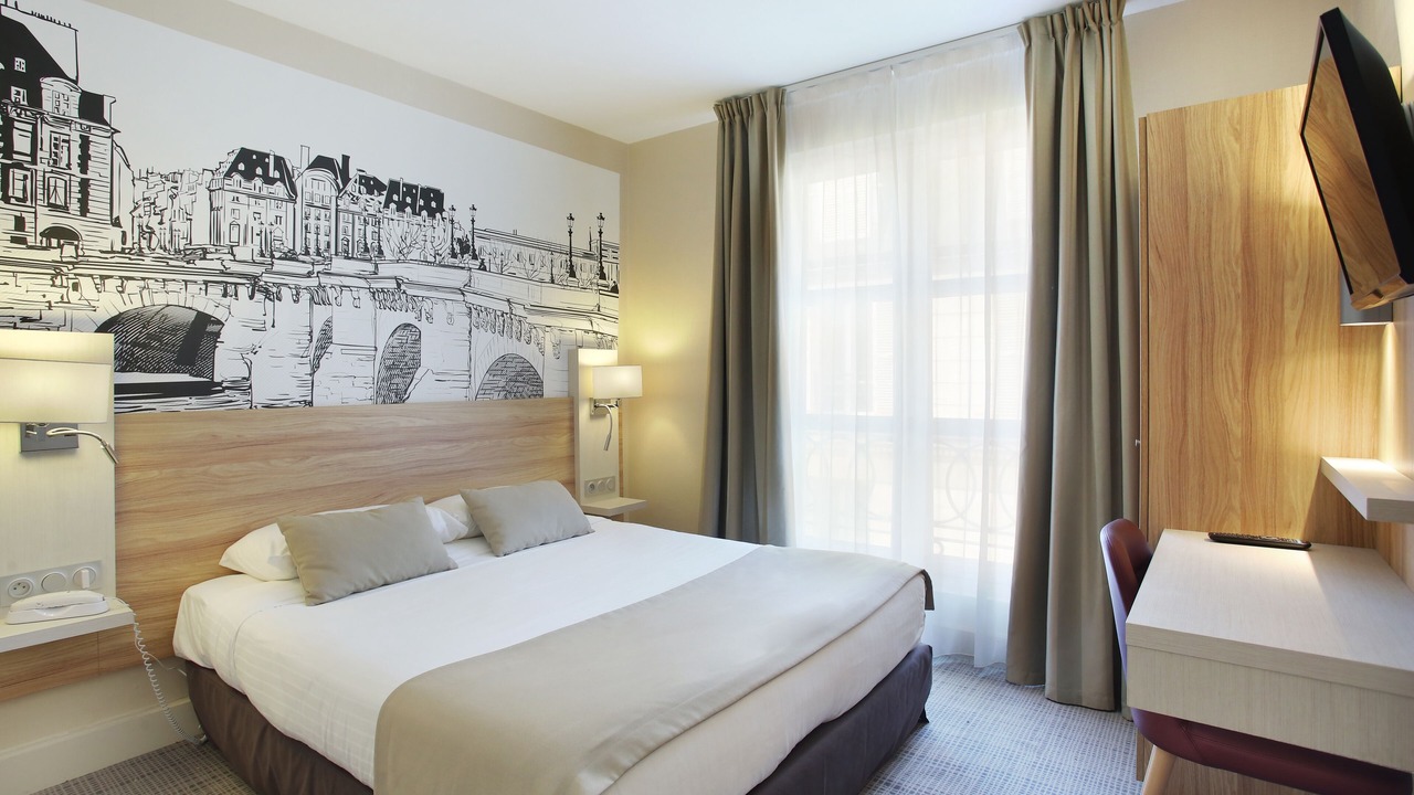 Photo of Bedroom in Vivienne
