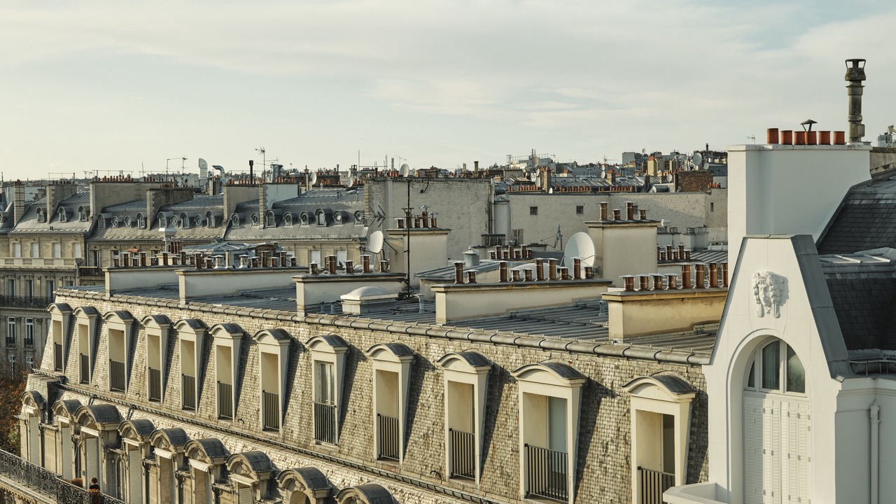 Photo of Outdoor in Champs-Elysees