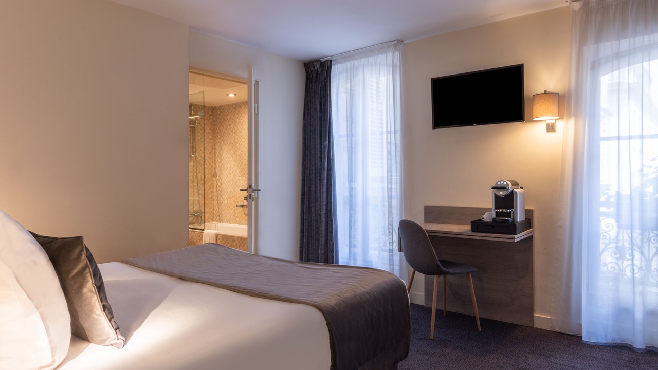 Photo of Bedroom in Quartier du Faubourg-Montmartre