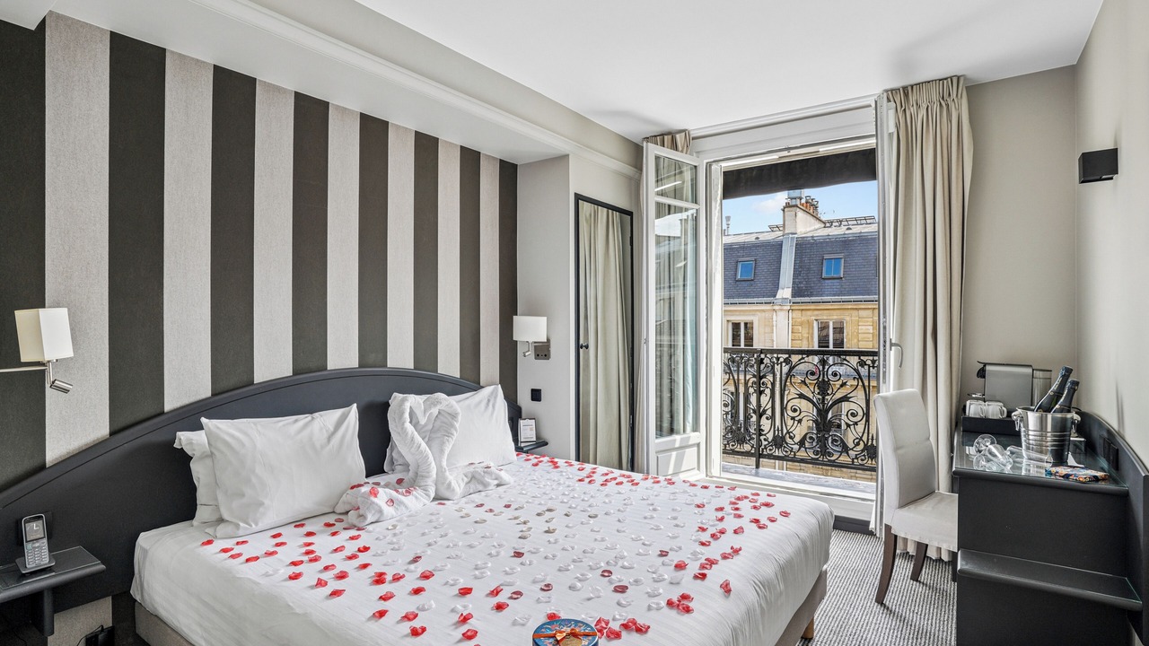 Photo of Bedroom in Chaussee-d'Antin