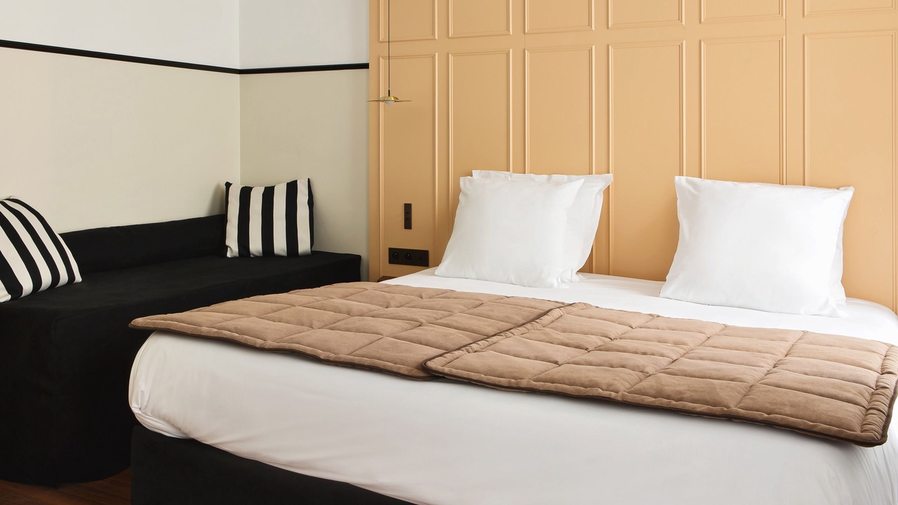 Photo of Bedroom in Quartier du Faubourg-Montmartre