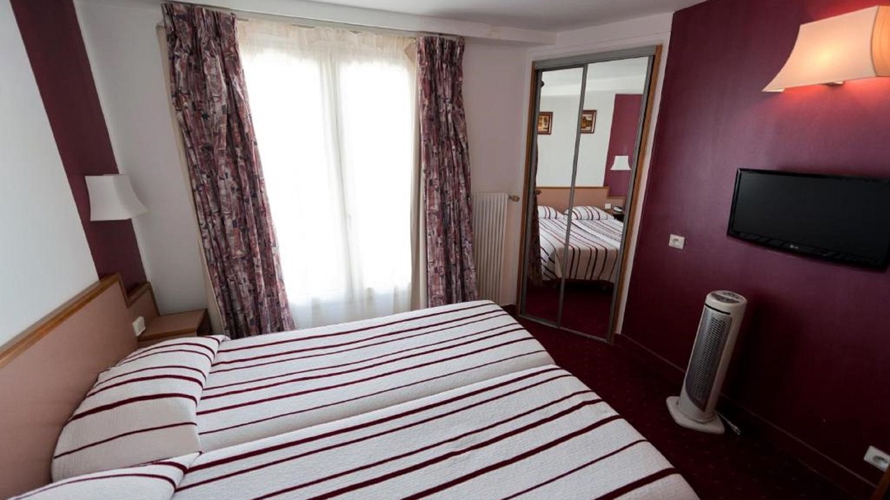 Photo of Bedroom in Quartier du Faubourg-Montmartre