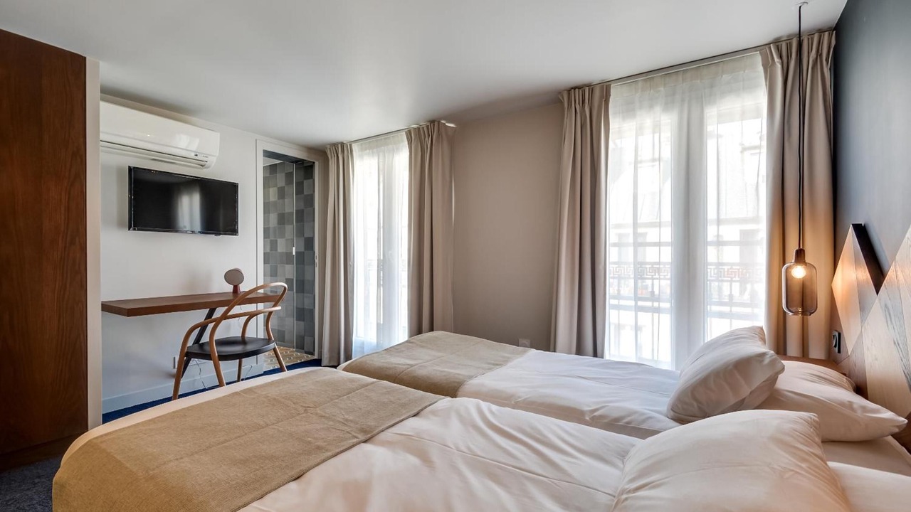 Photo of Bedroom in Quartier du Faubourg-Montmartre
