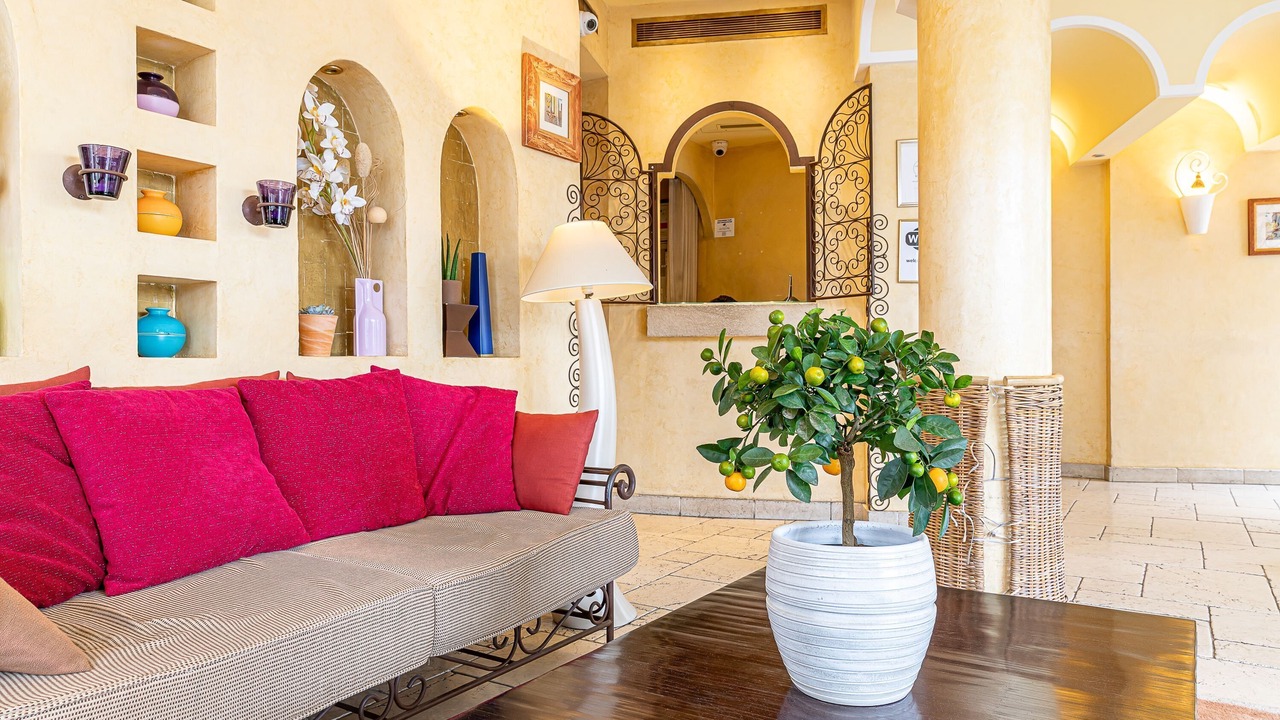 Photo of Livingroom in Parc-de-Montsouris
