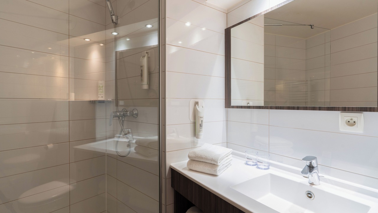 Photo of Bathroom in Faubourg Saint-Jacques