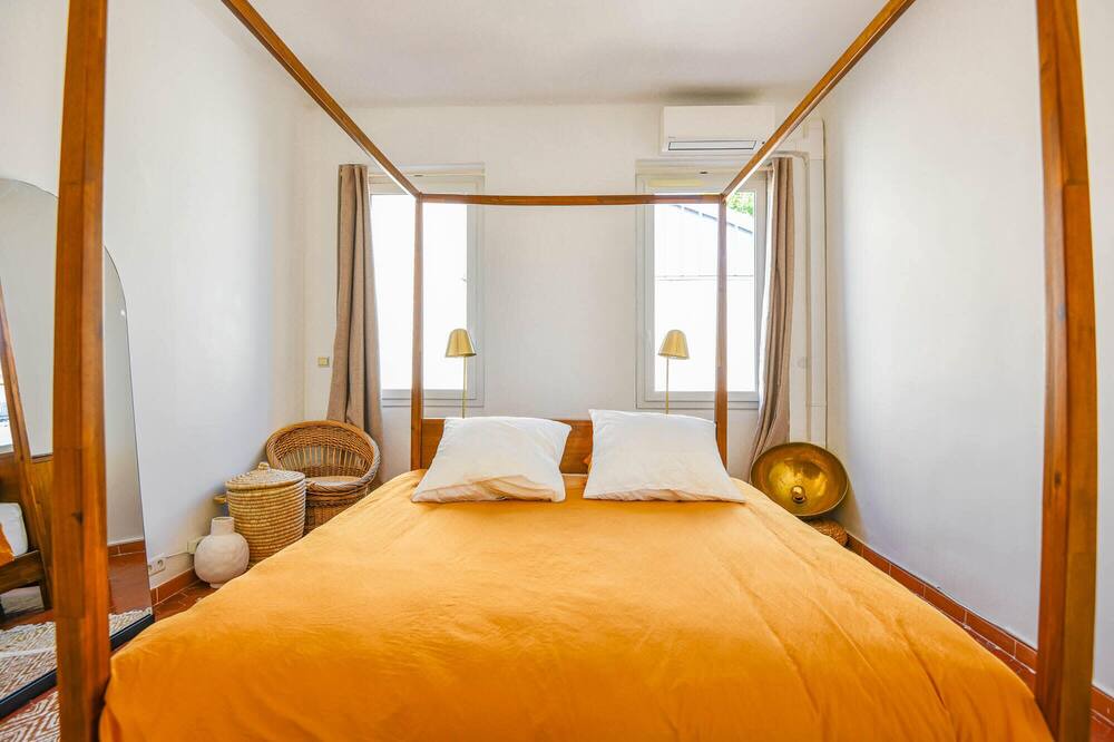 Photo of Bedroom in Notre-Dame du Mont