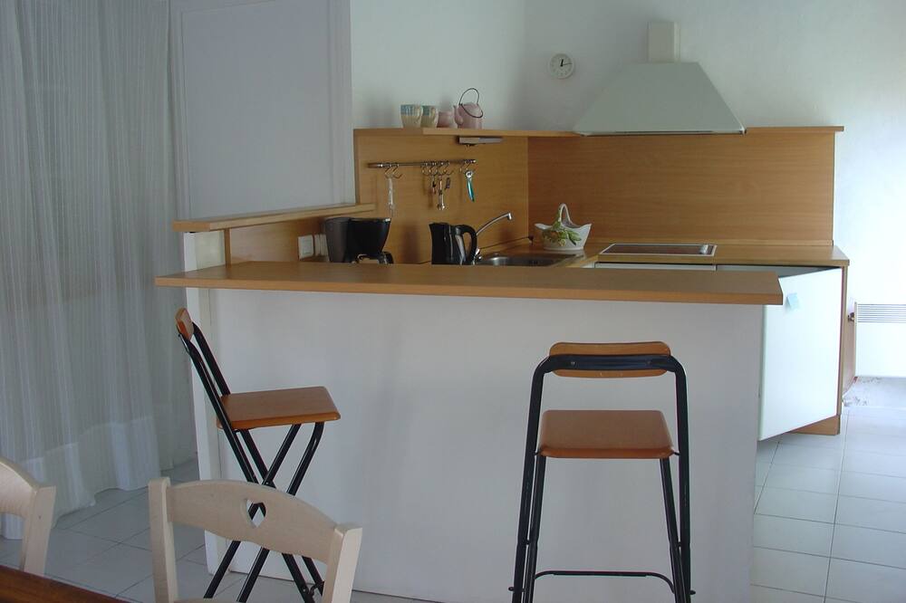 Photo of Kitchen in Duniere-sur-Eyrieux