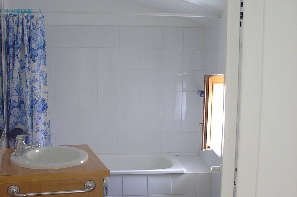 Photo of Bathroom in Duniere-sur-Eyrieux