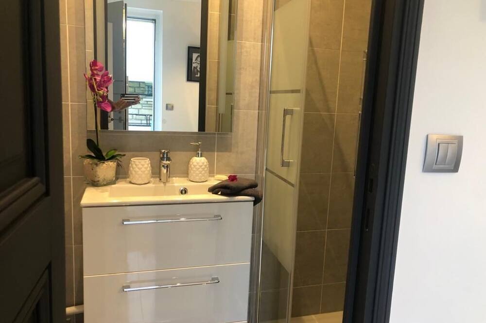 Photo of Bathroom in Sevran