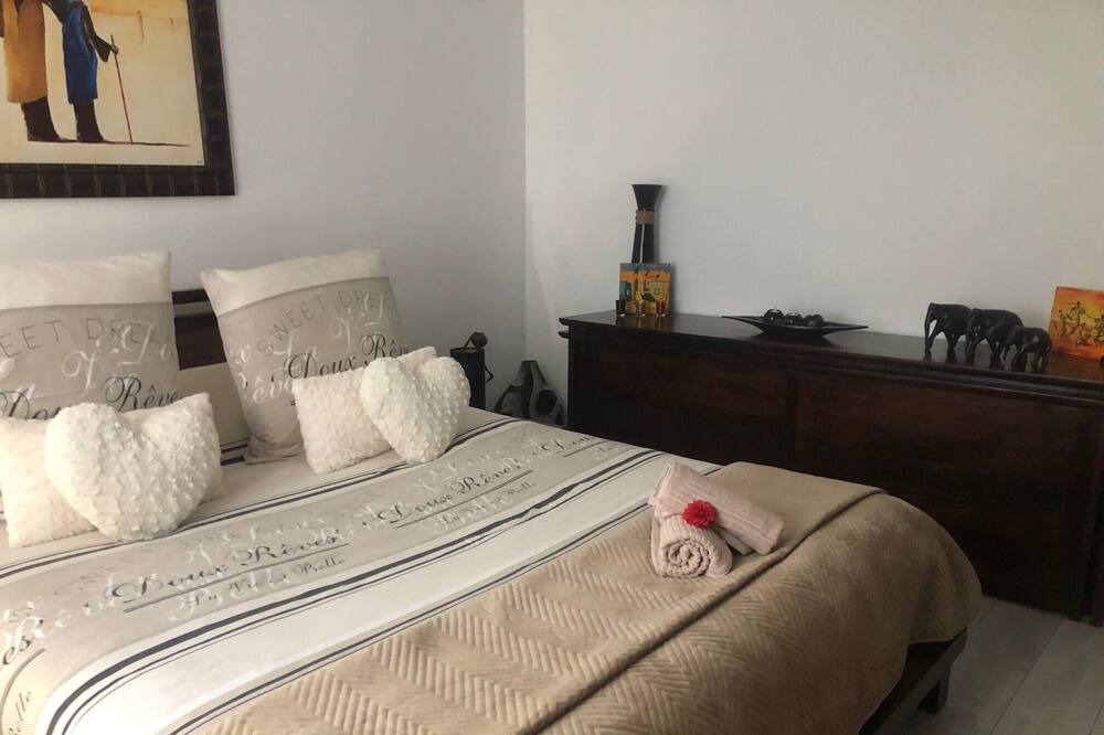 Photo of Bedroom in Sevran