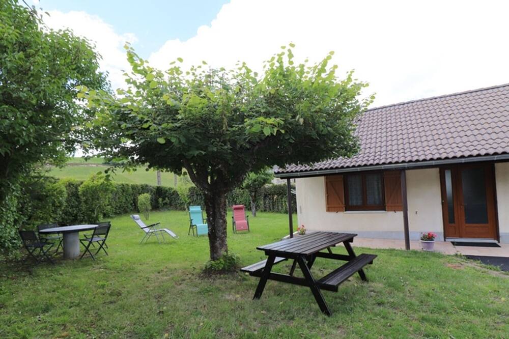 Photo of Outdoor in Carlat