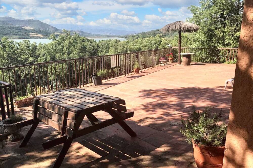 Photo of Outdoor in Llimiana