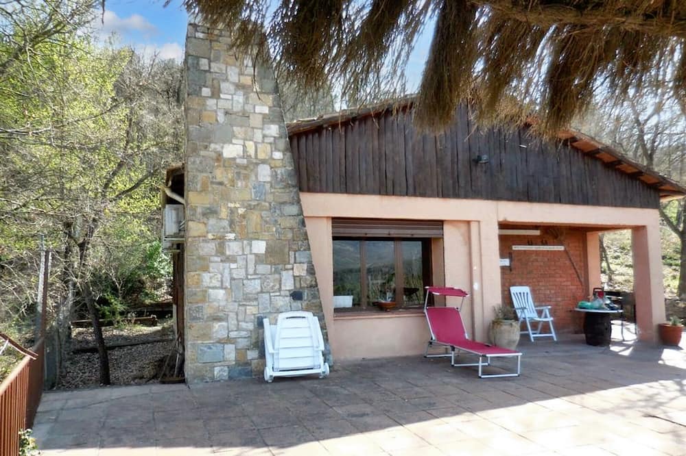 Photo of Outdoor in Llimiana