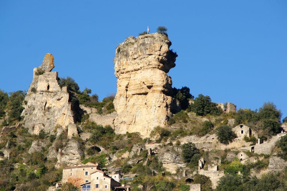 Photo of Others in Mostuejouls