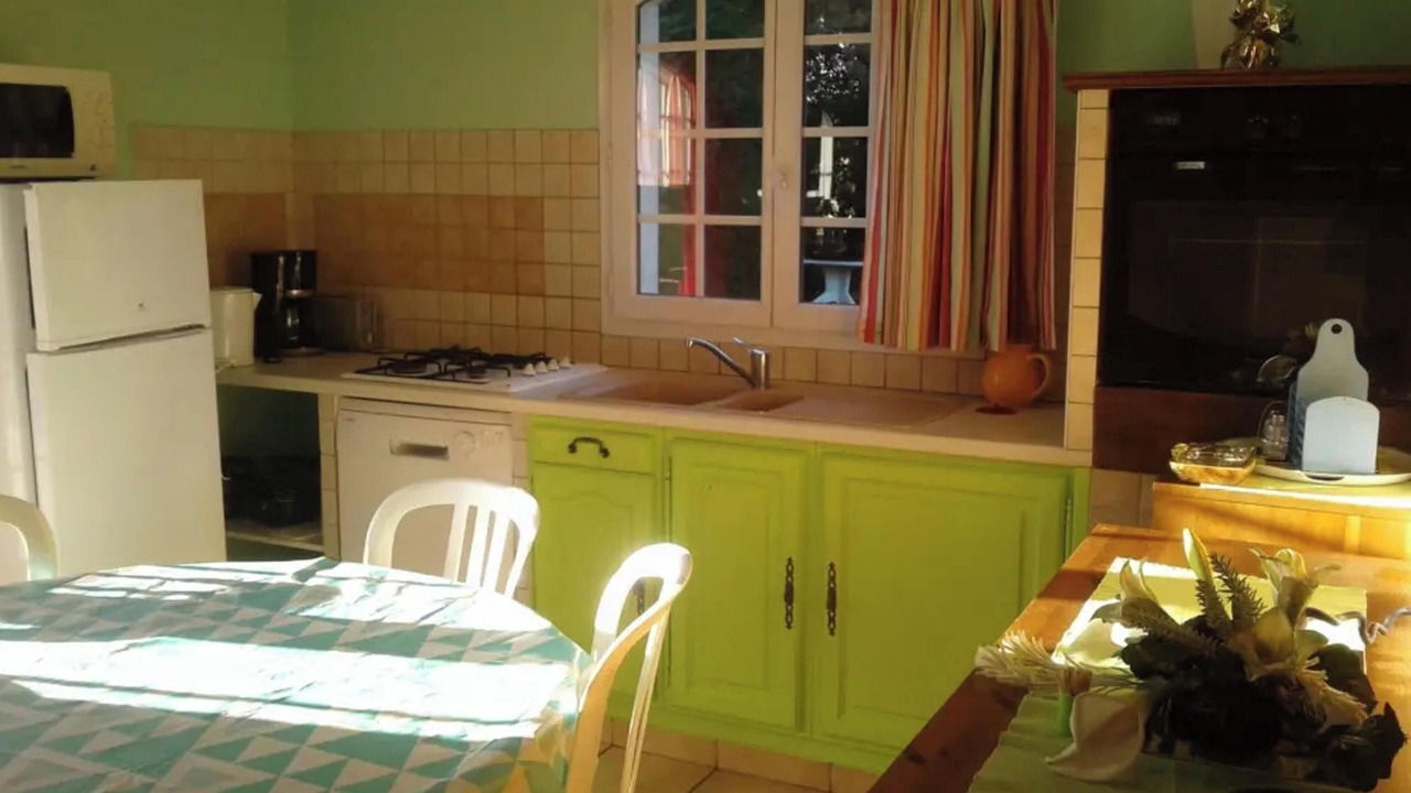 Photo of Kitchen in Begadan