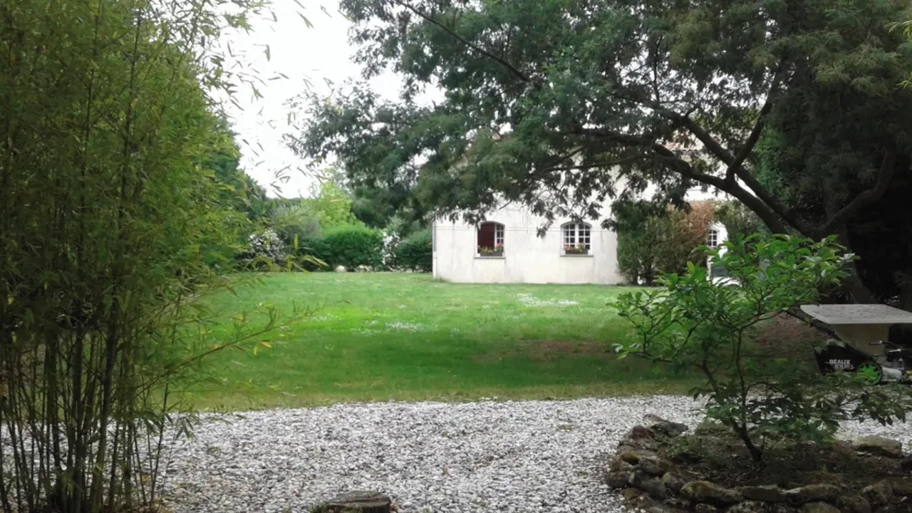 Photo of Outdoor in Begadan