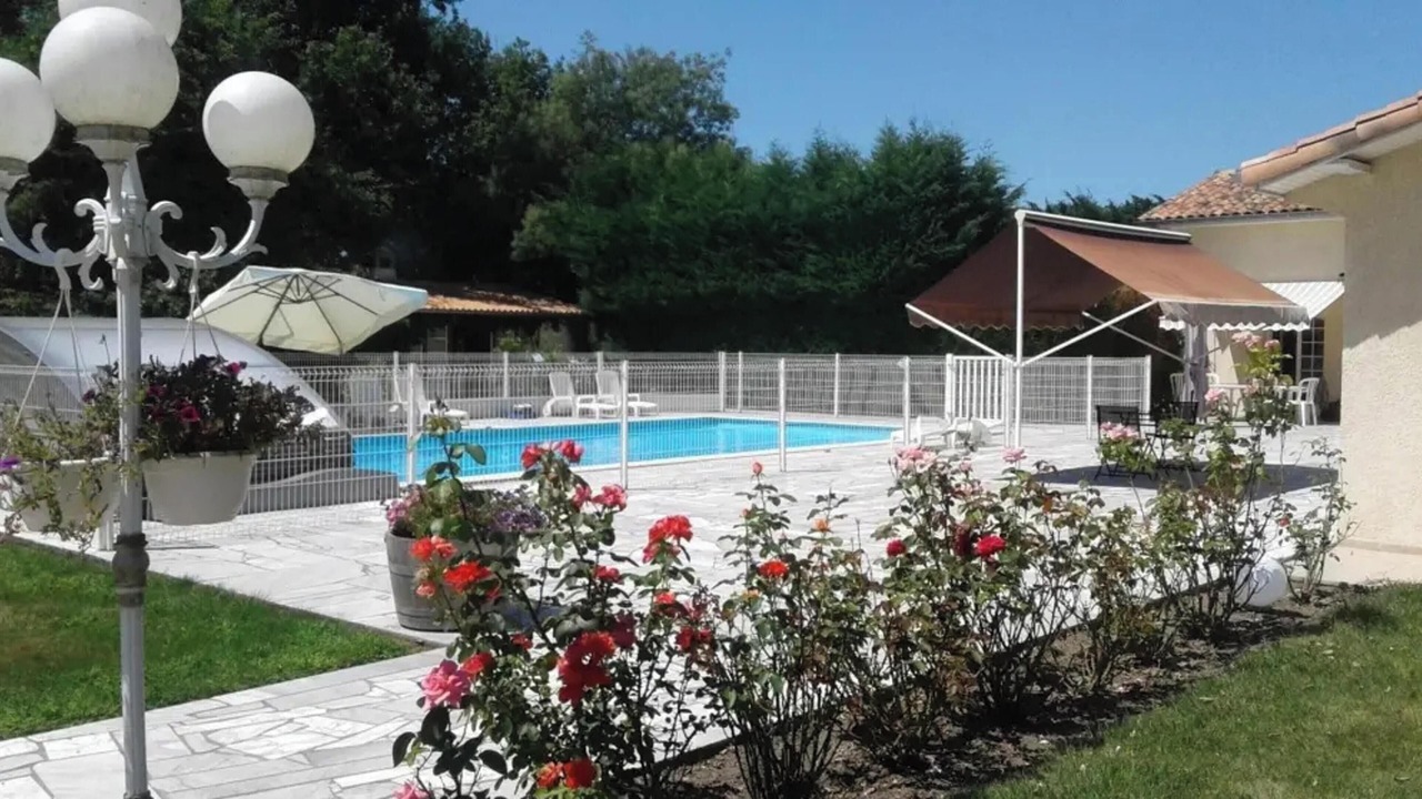 Photo of Outdoor in Begadan