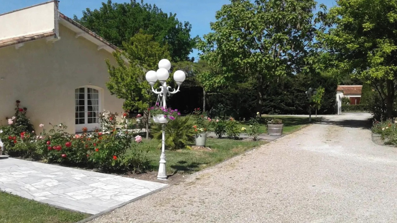 Photo of Outdoor in Begadan