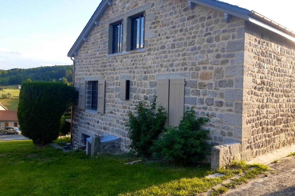Photo of Outdoor in Chanaleilles