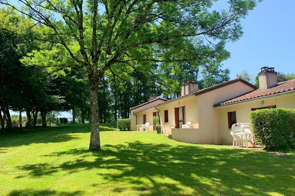 Photo of Outdoor in Leyme