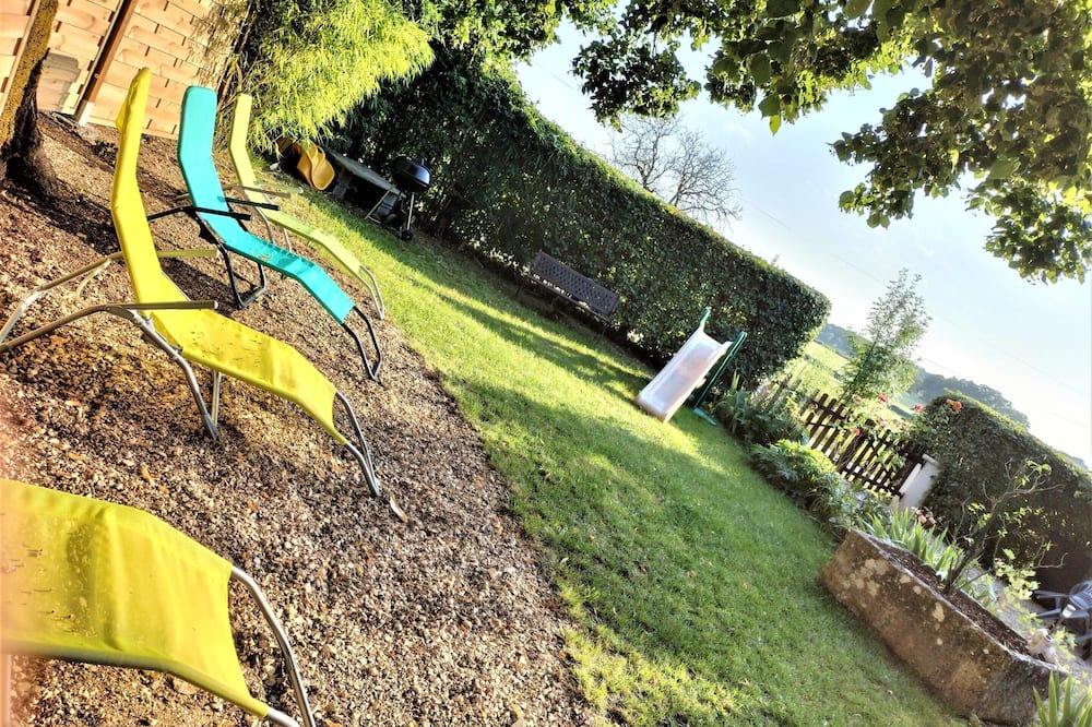 Photo of Outdoor in Villeneuve d'Aveyron