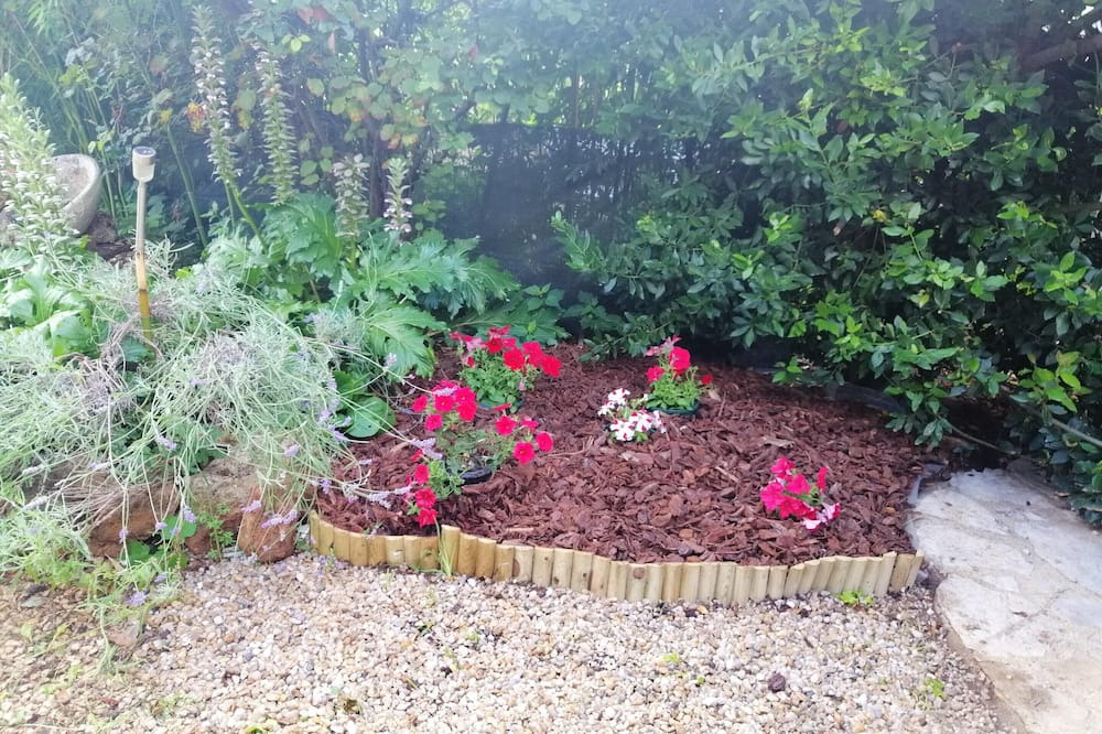 Photo of Outdoor in Villeneuve d'Aveyron