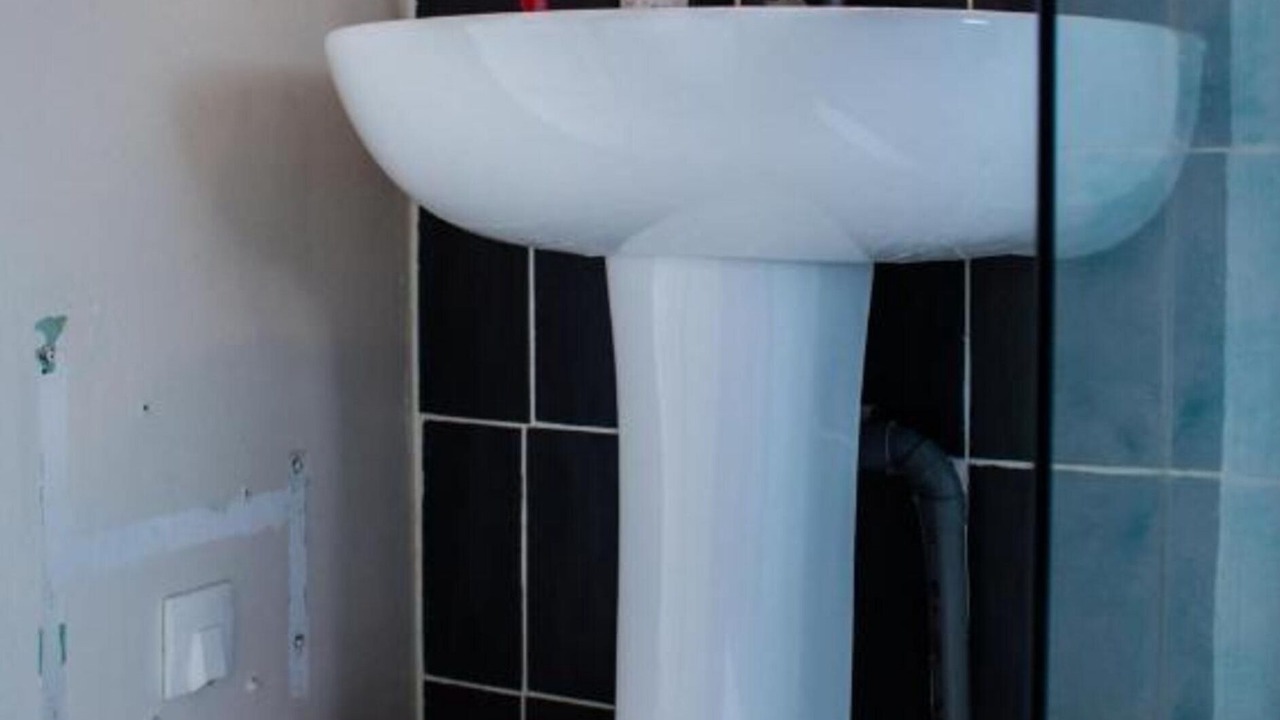 Photo of Bathroom in Lesparre-Medoc