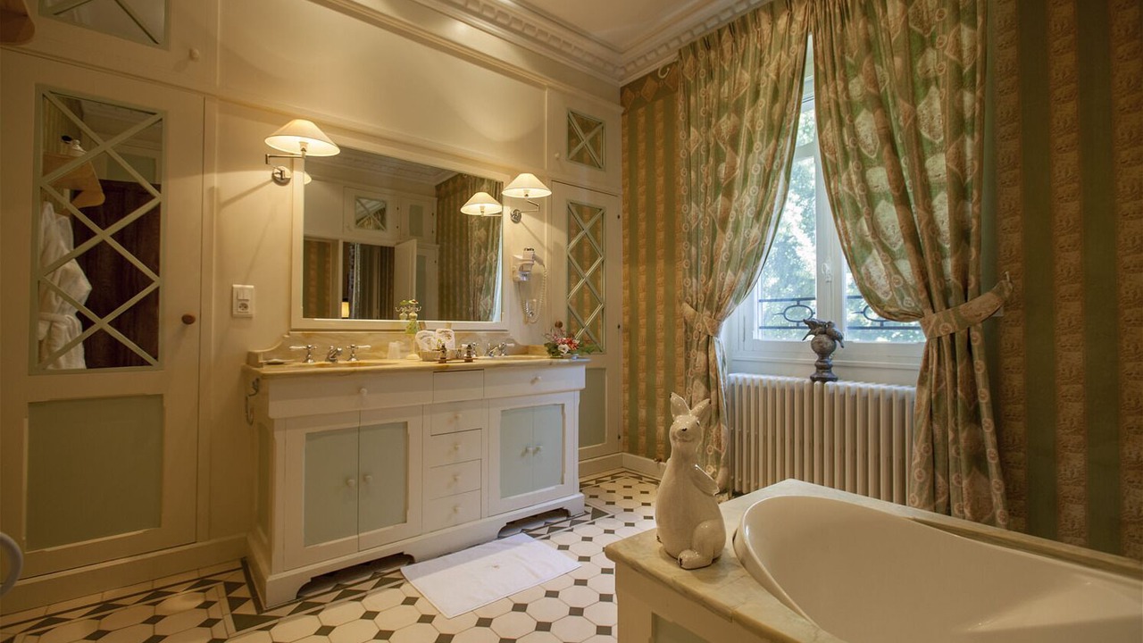 Photo of Bathroom in La Riviere