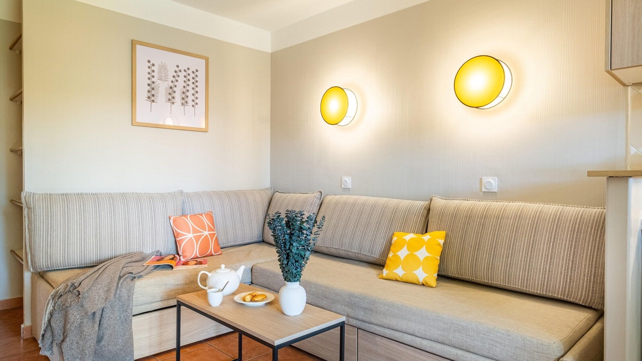 Photo of Bedroom in Mandelieu-la-Napoule Beach