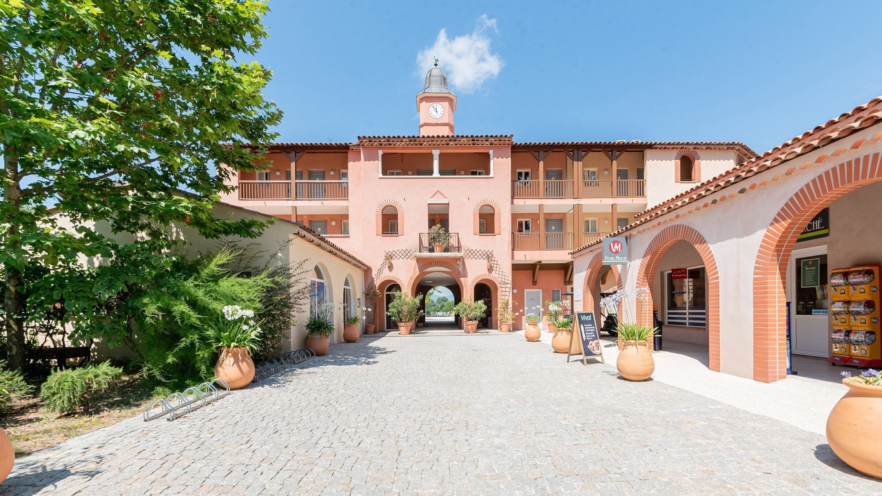 Photo of Outdoor in Rouret