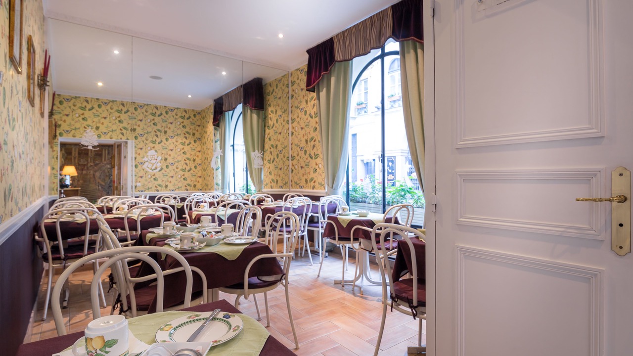 Photo of Others in Quartier du Faubourg-Montmartre